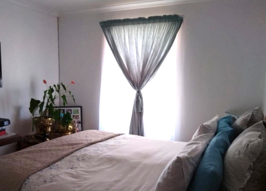 To Let 2 Bedroom Property for Rent in Bluewater Bay Western Cape